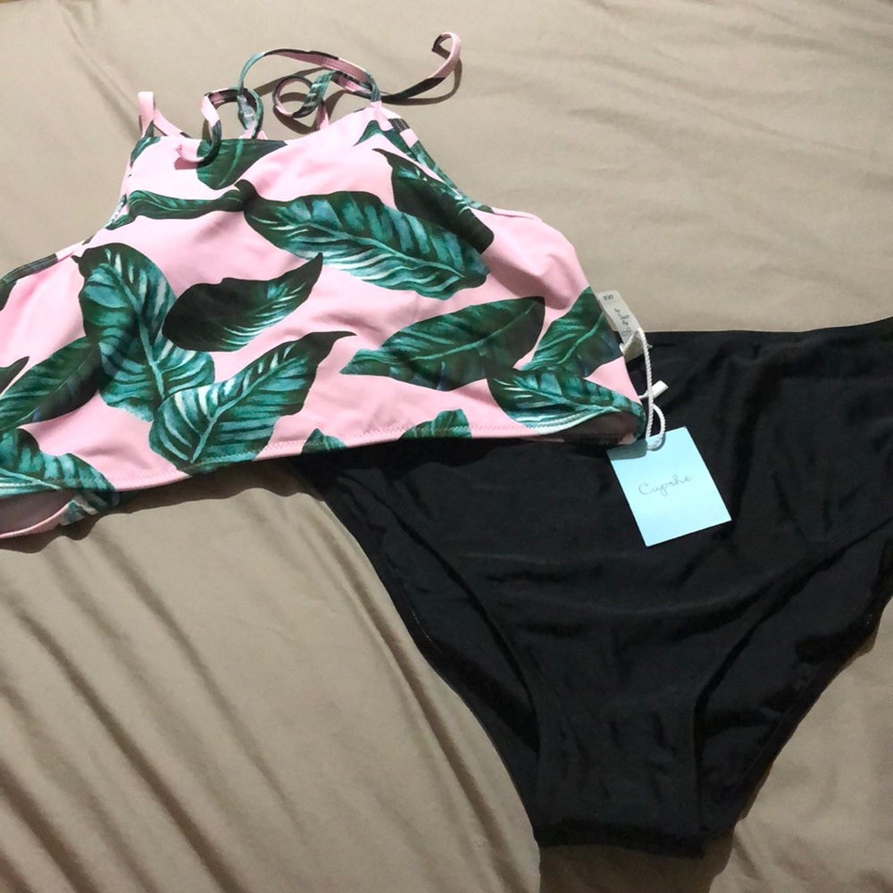 Cupshe swimsuit